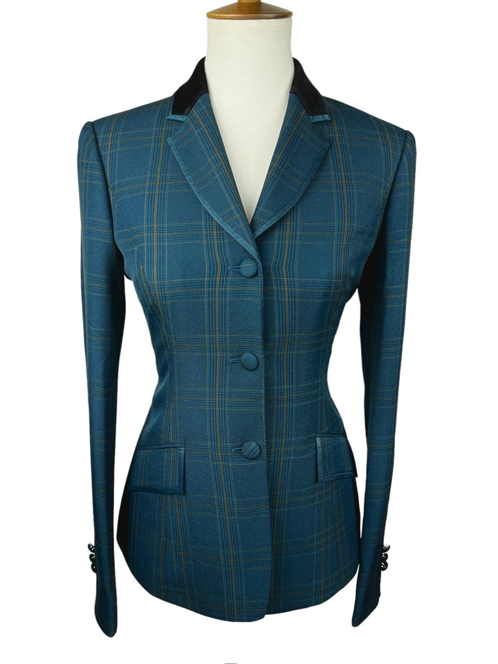 The Daphne Show Coat