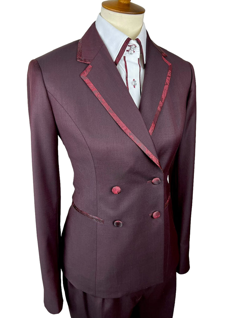 The Andrea Showmanship Suit