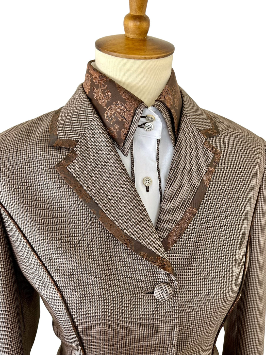The Taylor Showmanship Suit