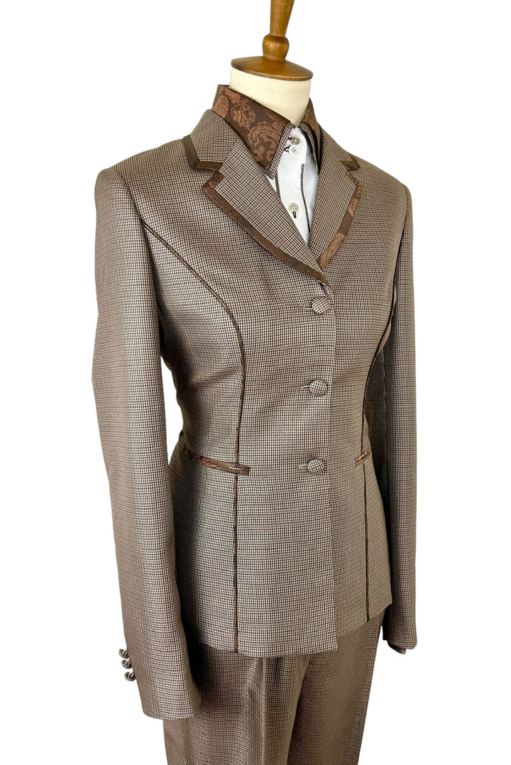 The Taylor Showmanship Suit