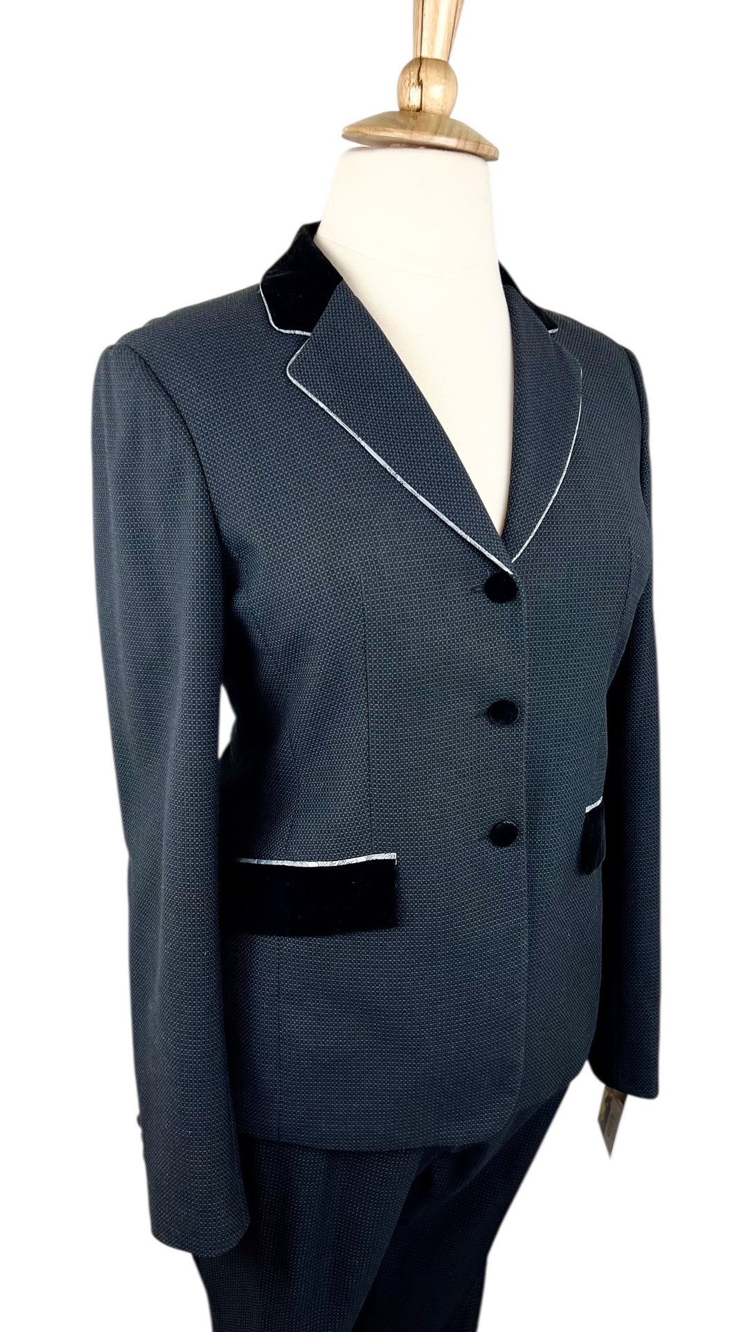 The Willow All-Day Suit (Size 14) - Ref. 195