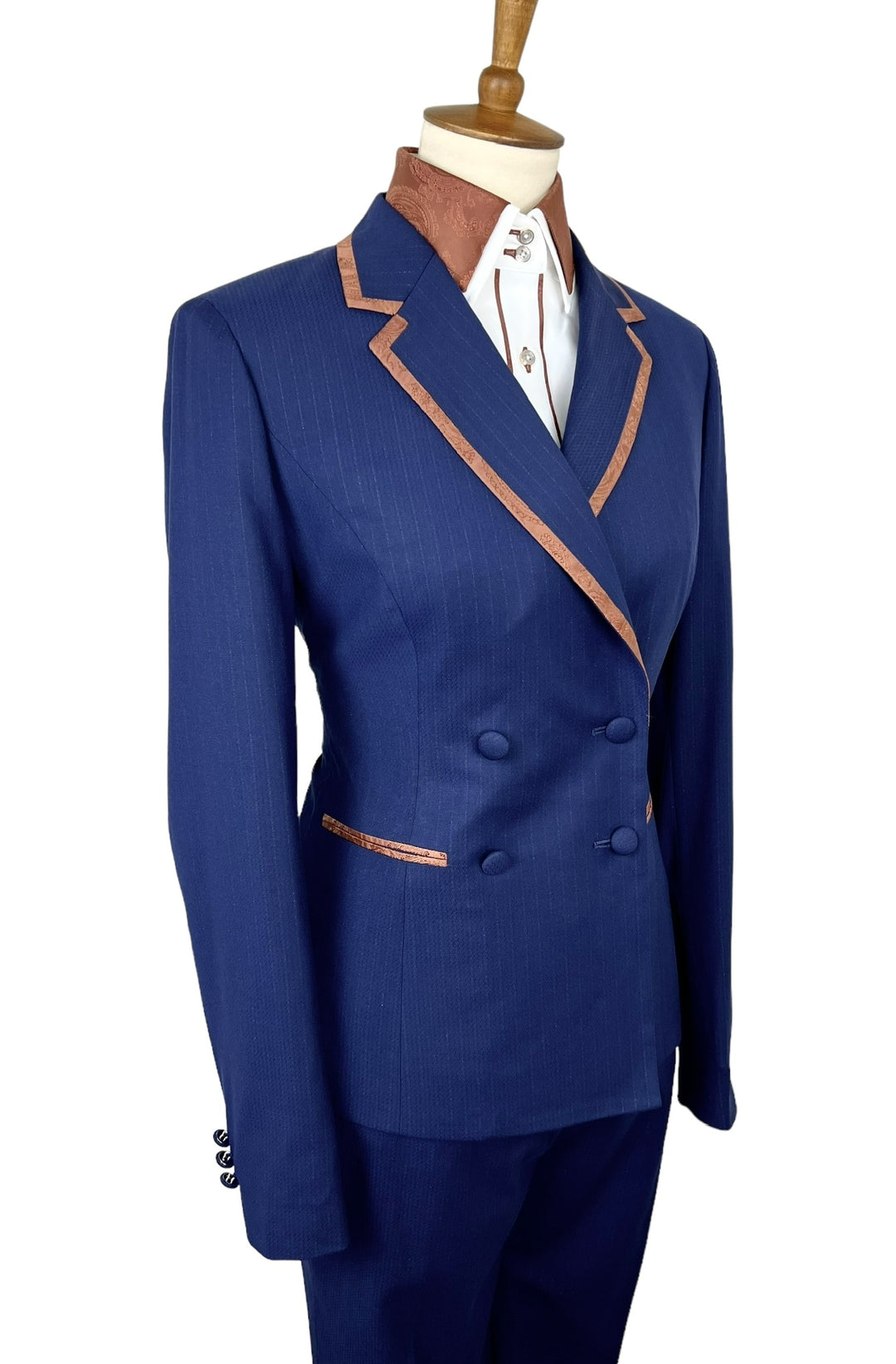 The Ginger Showmanship Suit