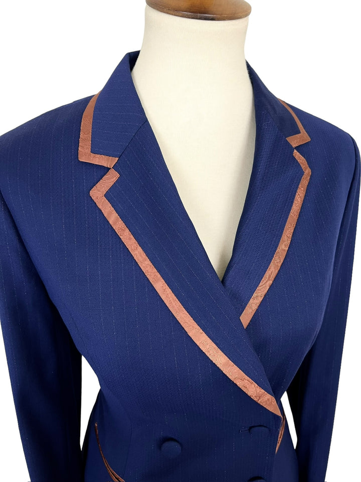 The Ginger Showmanship Suit