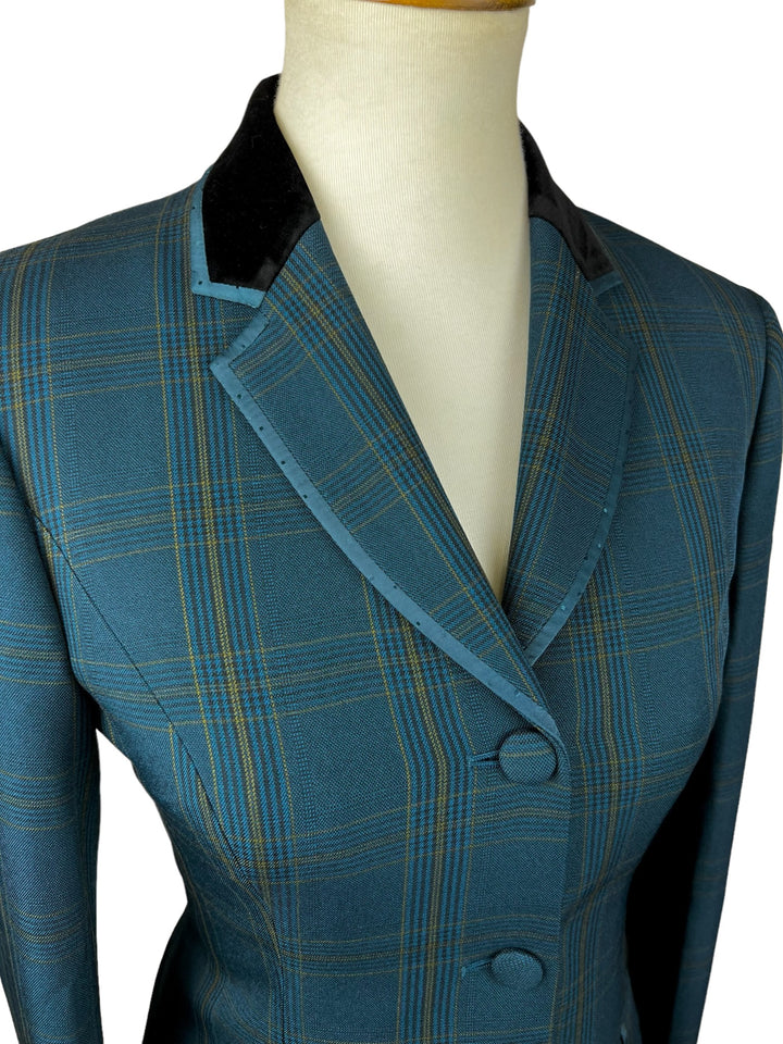 The Daphne Show Coat